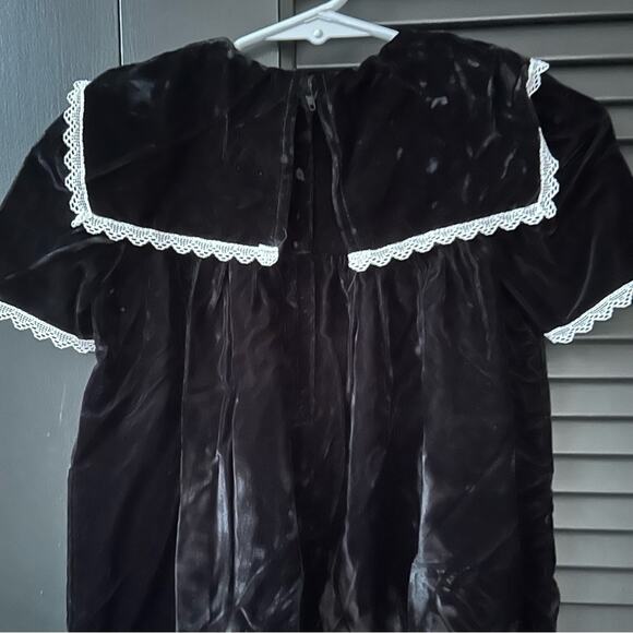 Vintage Jessica McClintock Girl’s Gunne Sax Black Velvet Dress w/ Lace, Size 3T - Picture 11 of 12